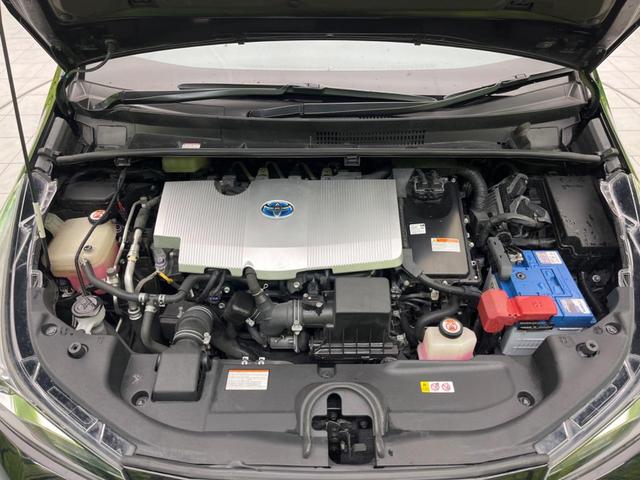 プリウス Ｓツーリングセレクション　純正ナビ　バックカメラ　衝突軽減装置　レーダークルーズコントロール　禁煙車　シートヒーター　ドラレコ　レーンキープ　スマートキー　ＬＥＤヘッド　ＥＴＣ　オートライト　オートエアコン　純正１７インチＡＷ（18枚目）