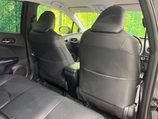 プリウス Ｓツーリングセレクション　純正ナビ　バックカメラ　衝突軽減装置　レーダークルーズコントロール　禁煙車　シートヒーター　ドラレコ　レーンキープ　スマートキー　ＬＥＤヘッド　ＥＴＣ　オートライト　オートエアコン　純正１７インチＡＷ（42枚目）