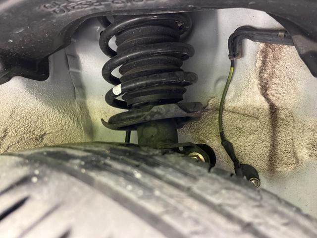 タント カスタムＲＳセレクション　ターボ　両側電動スライドドア　純正ＳＤナビ　バックカメラ　衝突警報装置　レーダークルーズコントロール　禁煙車　ハーフレザーシート　シートヒーター　コーナーセンサー　レーンキープ　スマ（24枚目）