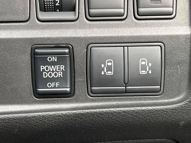 セレナ Ｘ　Ｖセレクション　禁煙車　純正ナビ　ＥＴＣ　フルセグ　全周囲カメラ　Ｂｌｕｅｔｏｏｔｈ　ドライブレコーダー　両側電動スライドドア　ＬＥＤヘッドライト　クリアランスソナー　レーンキープアシスト　スマートキー（3枚目）