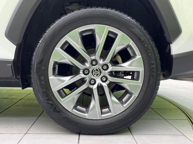 ＲＡＶ４ Ｇ　Ｚパッケージ　４ＷＤ　サンルーフ　全周囲カメラ　衝突軽減装置　レーダークルーズコントロール　禁煙車　パワーバックドア　シートヒーター　シートエアコン　パワーシート　ドラレコ　コーナーセンサー　レーンキープ（25枚目）