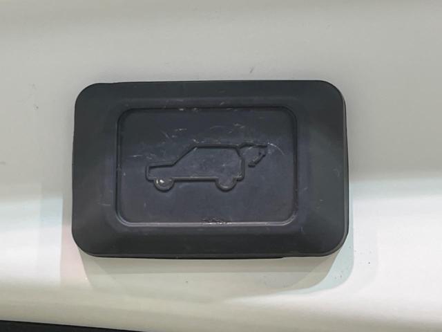 ＲＡＶ４ Ｇ　Ｚパッケージ　４ＷＤ　サンルーフ　全周囲カメラ　衝突軽減装置　レーダークルーズコントロール　禁煙車　パワーバックドア　シートヒーター　シートエアコン　パワーシート　ドラレコ　コーナーセンサー　レーンキープ（29枚目）