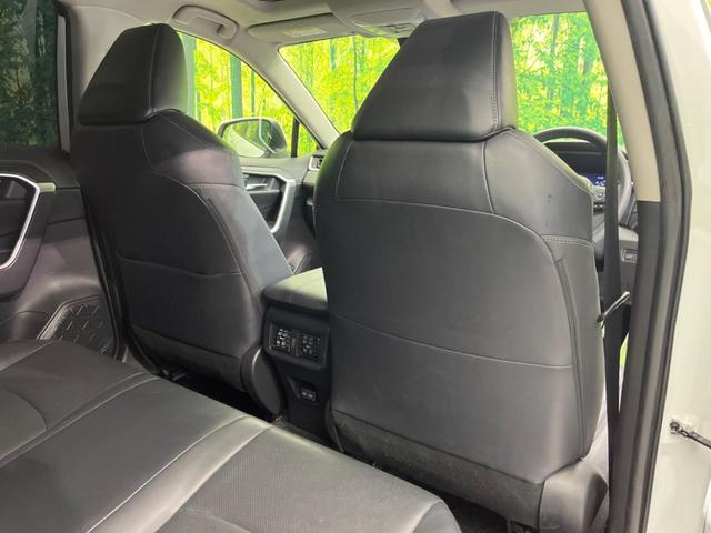 ＲＡＶ４ Ｇ　Ｚパッケージ　４ＷＤ　サンルーフ　全周囲カメラ　衝突軽減装置　レーダークルーズコントロール　禁煙車　パワーバックドア　シートヒーター　シートエアコン　パワーシート　ドラレコ　コーナーセンサー　レーンキープ（39枚目）