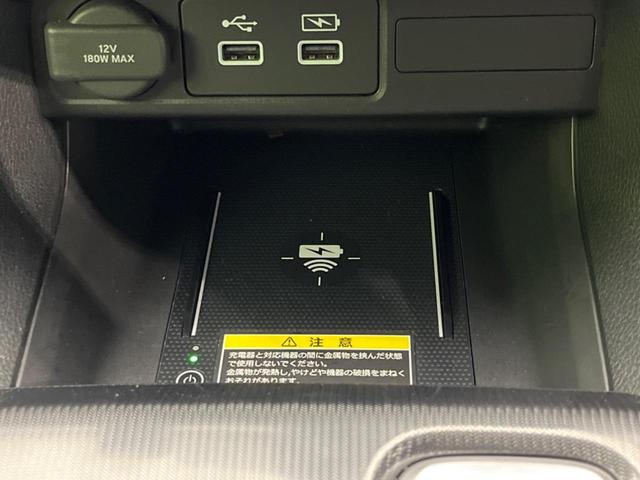 シビック ｅ：ＨＥＶ　純正９型ナビ　バックカメラ　ＢＯＳＥサウンドシステム　衝突軽減装置　レーダークルーズ　禁煙車　ハーフレザーシート　シートヒーター　パワーシート　ドラレコ　コーナーセンサー　レーンキープ　スマートキー（55枚目）