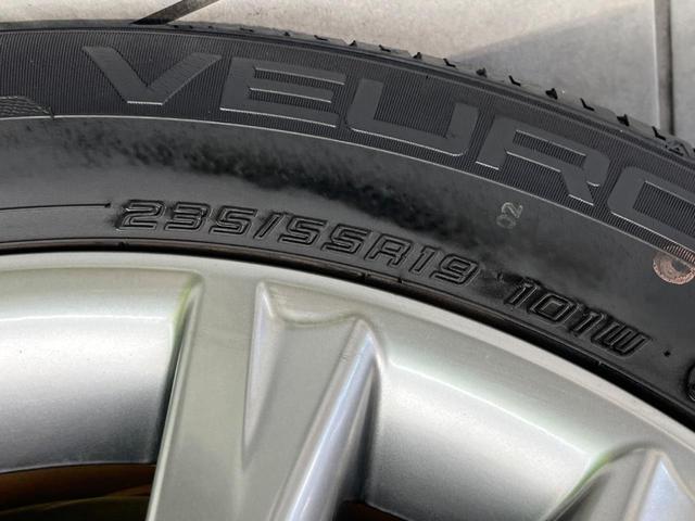 ＲＸ ＲＸ２７０　禁煙車　純正ナビ　ＥＴＣ　ドライブレコーダー　ｂｌｕｅｔｏｏｔｈ　バックカメラ　フルセグ　ＬＥＤヘッドライト　スマートキー　純正１９型アルミホイール　電動リアゲート　パワーシート　クリアランスソナー（22枚目）