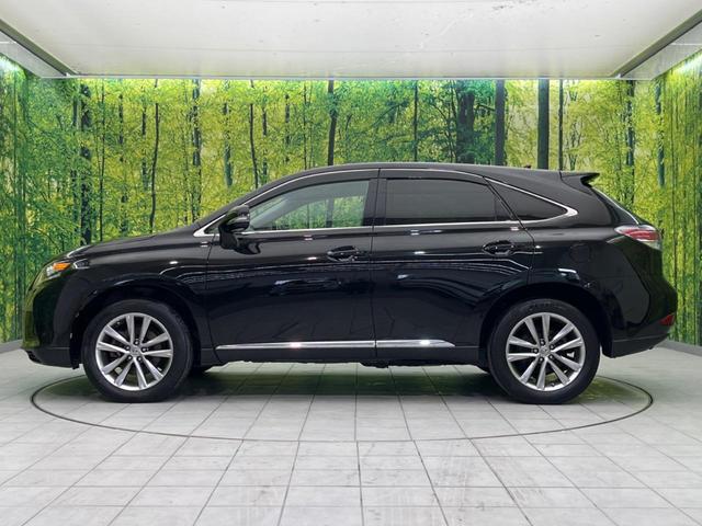 ＲＸ ＲＸ２７０　禁煙車　純正ナビ　ＥＴＣ　ドライブレコーダー　ｂｌｕｅｔｏｏｔｈ　バックカメラ　フルセグ　ＬＥＤヘッドライト　スマートキー　純正１９型アルミホイール　電動リアゲート　パワーシート　クリアランスソナー（26枚目）