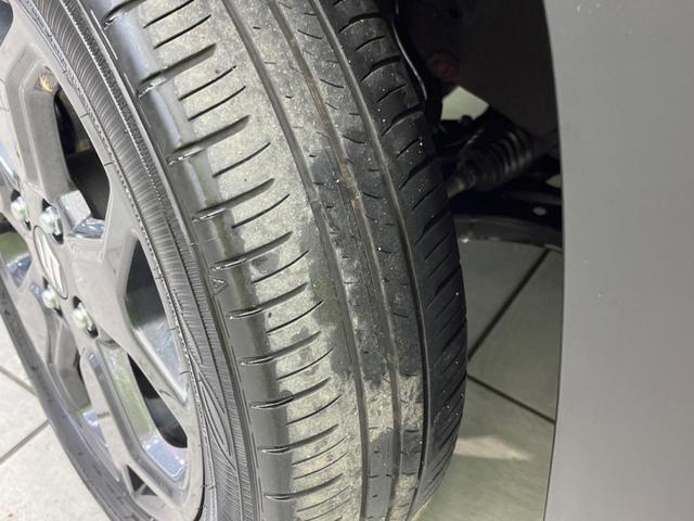 ハスラー タフワイルドターボ　禁煙車　衝突軽減装置　ナビ　ＥＴＣ　Ｂｌｕｔｏｏｔｈ　バックカメラ　フルセグ　ＬＥＤヘッドライト　ＬＥＤフロントフォグ　純正１５型アルミホイール　シートヒーター　スマートキー　レーンキープ（29枚目）