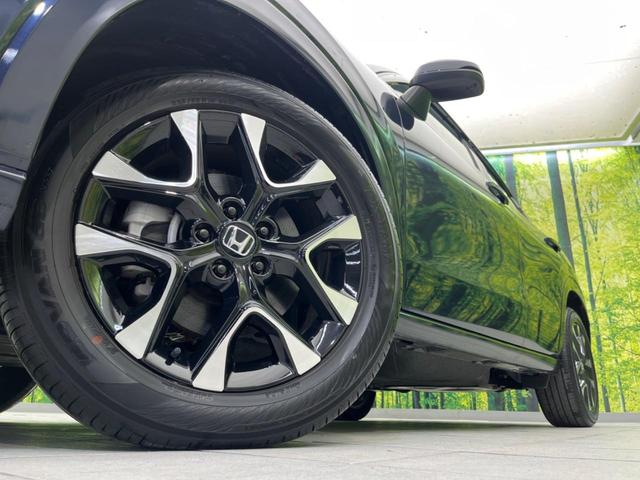 ＺＲ－Ｖ ｅ：ＨＥＶ　Ｚ　禁煙車　純正ナビ　全周囲カメラ　Ｂｌｕｅｔｏｏｔｈ　レーダークルーズコントロール　レーンキープアシスト　ＬＥＤヘッドライト　クリアランスソナー　オートマチックハイビーム　　パワーバック（12枚目）