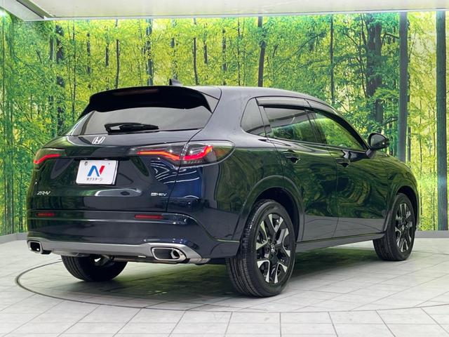 ＺＲ－Ｖ ｅ：ＨＥＶ　Ｚ　禁煙車　純正ナビ　全周囲カメラ　Ｂｌｕｅｔｏｏｔｈ　レーダークルーズコントロール　レーンキープアシスト　ＬＥＤヘッドライト　クリアランスソナー　オートマチックハイビーム　　パワーバック（16枚目）