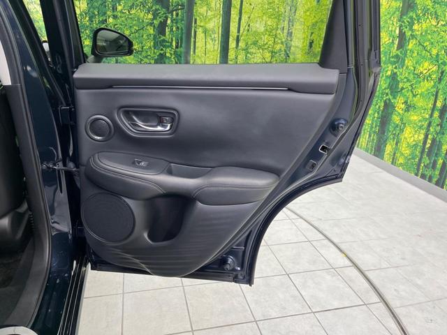 ＺＲ－Ｖ ｅ：ＨＥＶ　Ｚ　禁煙車　純正ナビ　全周囲カメラ　Ｂｌｕｅｔｏｏｔｈ　レーダークルーズコントロール　レーンキープアシスト　ＬＥＤヘッドライト　クリアランスソナー　オートマチックハイビーム　　パワーバック（36枚目）
