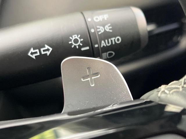 ＺＲ－Ｖ ｅ：ＨＥＶ　Ｚ　禁煙車　純正ナビ　全周囲カメラ　Ｂｌｕｅｔｏｏｔｈ　レーダークルーズコントロール　レーンキープアシスト　ＬＥＤヘッドライト　クリアランスソナー　オートマチックハイビーム　　パワーバック（64枚目）