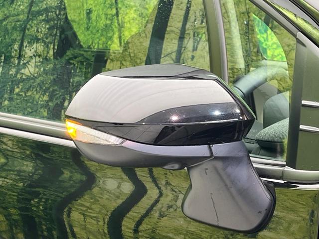 シエンタ ハイブリッドＺ　両側電動スライドドア　純正ディスプレイオーディオ　全周囲カメラ　衝突軽減装置　禁煙車　ドラレコ　コーナーセンサー　レーンキープ　スマートキー　ＬＥＤヘッドライト　ＥＴＣ　オートマチックハイビーム（29枚目）