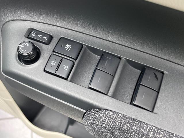 シエンタ ハイブリッドＺ　両側電動スライドドア　純正ディスプレイオーディオ　全周囲カメラ　衝突軽減装置　禁煙車　ドラレコ　コーナーセンサー　レーンキープ　スマートキー　ＬＥＤヘッドライト　ＥＴＣ　オートマチックハイビーム（39枚目）