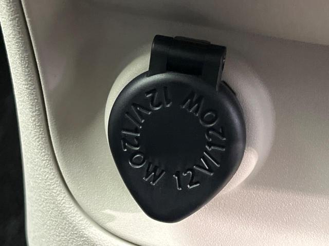 シエンタ ハイブリッドＺ　両側電動スライドドア　純正ディスプレイオーディオ　全周囲カメラ　衝突軽減装置　禁煙車　ドラレコ　コーナーセンサー　レーンキープ　スマートキー　ＬＥＤヘッドライト　ＥＴＣ　オートマチックハイビーム（44枚目）