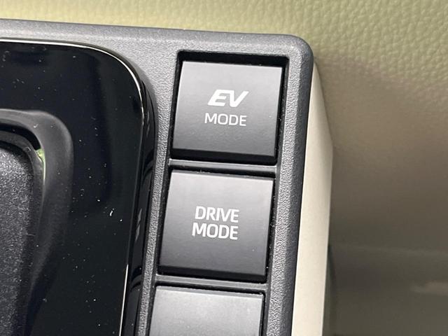 シエンタ ハイブリッドＺ　両側電動スライドドア　純正ディスプレイオーディオ　全周囲カメラ　衝突軽減装置　禁煙車　ドラレコ　コーナーセンサー　レーンキープ　スマートキー　ＬＥＤヘッドライト　ＥＴＣ　オートマチックハイビーム（58枚目）