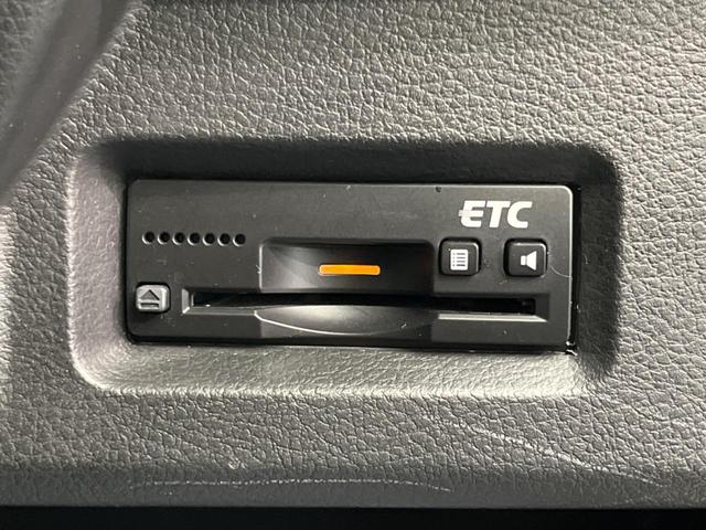 スペーシアカスタムＺ ベースグレード　電動スライドドア　７インチＳＤナビ　禁煙車　ＥＴＣ　ドラレコ　シートヒーター　ＨＩＤヘッド　スマートキー　アイドリングストップ　オートエアコン　純正１４インチアルミホイール　オートライト（6枚目）