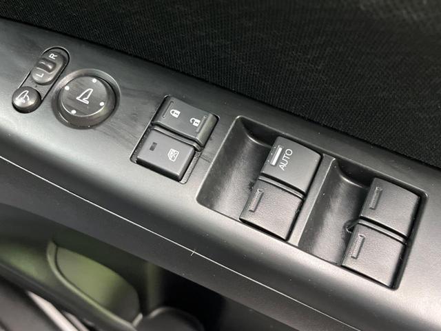 Ｎ－ＢＯＸカスタム Ｇ　ＳＳパッケージ　両側電動スライド　衝突軽減装置　禁煙車　純正ナビ　バックカメラ　ドライブレコーダー　Ｂｌｕｅｔｏｏｔｈ　フルセグ　スマートキー　ＨＩＤヘッドライト　オートライト　オートエアコン　電動格納ミラー（43枚目）