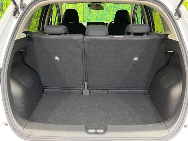 ノート Ｘ　衝突軽減装置　禁煙車　ＳＤナビ　バックカメラ　ＥＴＣ　Ｂｌｕｅｔｏｏｔｈ　スマートキー　ＬＥＤヘッド　ステアリングスイッチ　レーンアシスト　クリアランスソナー　オートライト　オートエアコン　盗難防止（10枚目）