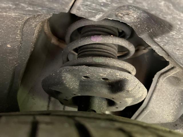 ノート Ｘ　衝突軽減装置　禁煙車　ＳＤナビ　バックカメラ　ＥＴＣ　Ｂｌｕｅｔｏｏｔｈ　スマートキー　ＬＥＤヘッド　ステアリングスイッチ　レーンアシスト　クリアランスソナー　オートライト　オートエアコン　盗難防止（20枚目）