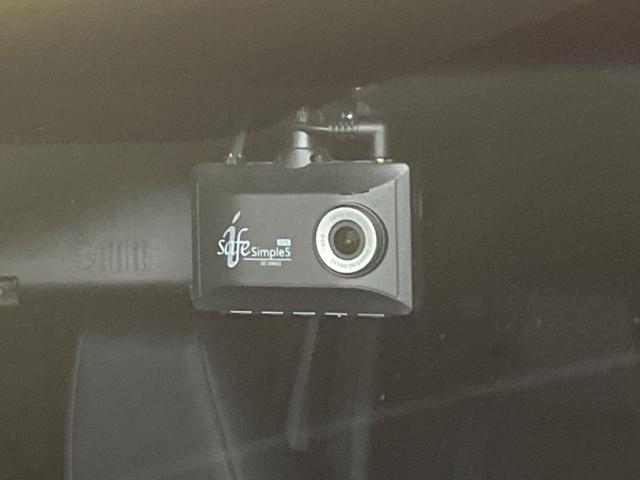 アルファード ２．５Ｓ　タイプゴールド　両側電動スライドドア　後席モニター　衝突軽減装置　禁煙車　メーカーＳＤナビ　バックカメラ　ＥＴＣ　Ｂｌｕｅｔｏｏｔｈ再生　フルセグ　ドラレコ　ＬＥＤヘッドライト　ハーフレザーシート（22枚目）