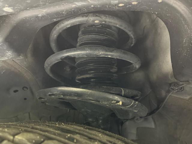 ヴェルファイア ２．５Ｚ　Ａエディション　１２．１インチ後席モニター　両側電動スライドドア　衝突軽減装置　禁煙車　純正ナビ　レーダークルーズコントロール　バックカメラ　ＥＴＣ　Ｂｌｕｅｔｏｏｔｈ　フルセグ　ＬＥＤヘッドライト　レーンアシスト（20枚目）