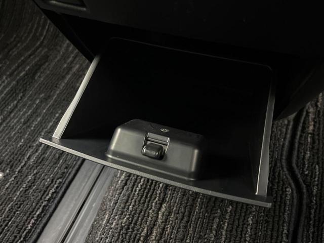 ヴェルファイア ２．５Ｚ　Ａエディション　１２．１インチ後席モニター　両側電動スライドドア　衝突軽減装置　禁煙車　純正ナビ　レーダークルーズコントロール　バックカメラ　ＥＴＣ　Ｂｌｕｅｔｏｏｔｈ　フルセグ　ＬＥＤヘッドライト　レーンアシスト（64枚目）