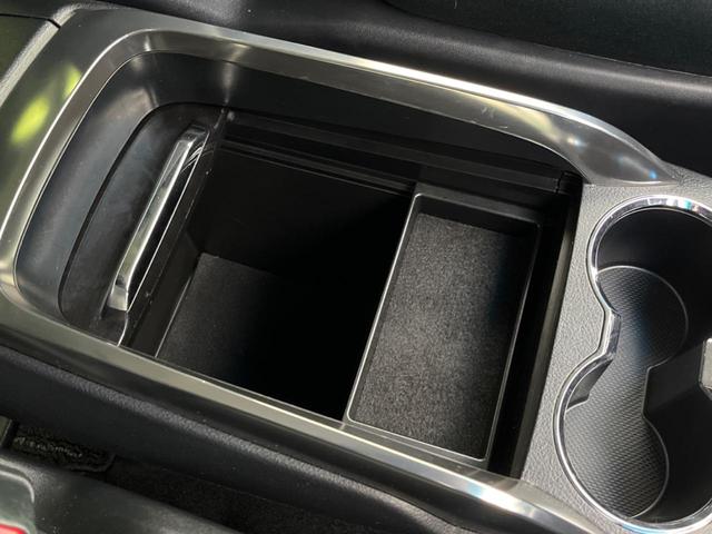 ヴェルファイア ２．５Ｚ　Ａエディション　１２．１インチ後席モニター　両側電動スライドドア　衝突軽減装置　禁煙車　純正ナビ　レーダークルーズコントロール　バックカメラ　ＥＴＣ　Ｂｌｕｅｔｏｏｔｈ　フルセグ　ＬＥＤヘッドライト　レーンアシスト（67枚目）