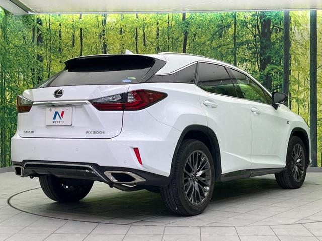 ＲＸ ＲＸ２００ｔ　Ｆスポーツ　サンルーフ　ターボ　１２．３インチナビ　衝突軽減装置　禁煙車　レーダークルーズコントロール　全周囲カメラ　ＥＴＣ２．０　Ｂｌｕｅｔｏｏｔｈ　フルセグ　シートヒーター　シートエアコン　パワーバックドア（17枚目）