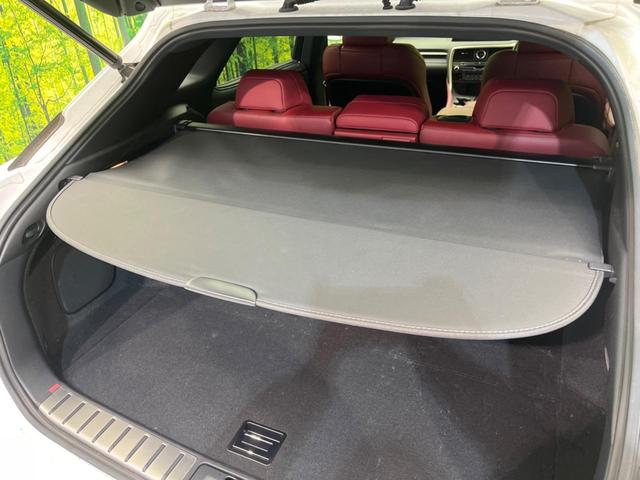 ＲＸ ＲＸ２００ｔ　Ｆスポーツ　サンルーフ　ターボ　１２．３インチナビ　衝突軽減装置　禁煙車　レーダークルーズコントロール　全周囲カメラ　ＥＴＣ２．０　Ｂｌｕｅｔｏｏｔｈ　フルセグ　シートヒーター　シートエアコン　パワーバックドア（35枚目）