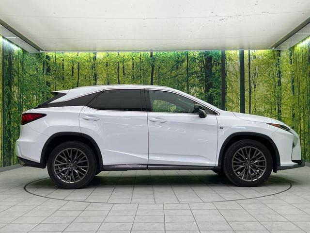 ＲＸ ＲＸ２００ｔ　Ｆスポーツ　サンルーフ　ターボ　１２．３インチナビ　衝突軽減装置　禁煙車　レーダークルーズコントロール　全周囲カメラ　ＥＴＣ２．０　Ｂｌｕｅｔｏｏｔｈ　フルセグ　シートヒーター　シートエアコン　パワーバックドア（37枚目）