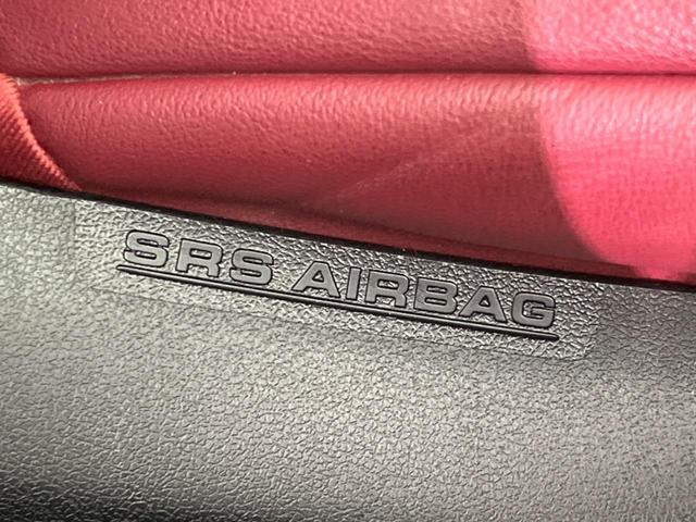 ＲＸ ＲＸ２００ｔ　Ｆスポーツ　サンルーフ　ターボ　１２．３インチナビ　衝突軽減装置　禁煙車　レーダークルーズコントロール　全周囲カメラ　ＥＴＣ２．０　Ｂｌｕｅｔｏｏｔｈ　フルセグ　シートヒーター　シートエアコン　パワーバックドア（43枚目）