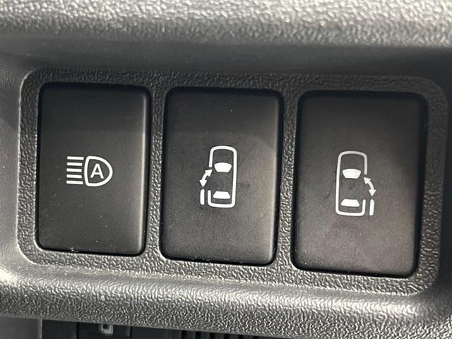 ハイエースバン スーパーＧＬ　ダークプライムＩＩ　後席モニター　ＢＩＧ－Ｘ１１インチナビ　両側電動スライドドア　衝突軽減装置　禁煙車　全周囲カメラ　ＥＴＣ　Ｂｌｕｅｔｏｏｔｈ　フルセグ　ドライブレコーダー　ＬＥＤヘッドライト　レーンアシスト（4枚目）