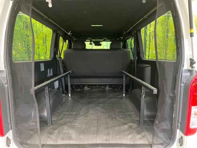 ハイエースバン スーパーＧＬ　ダークプライムＩＩ　後席モニター　ＢＩＧ－Ｘ１１インチナビ　両側電動スライドドア　衝突軽減装置　禁煙車　全周囲カメラ　ＥＴＣ　Ｂｌｕｅｔｏｏｔｈ　フルセグ　ドライブレコーダー　ＬＥＤヘッドライト　レーンアシスト（10枚目）
