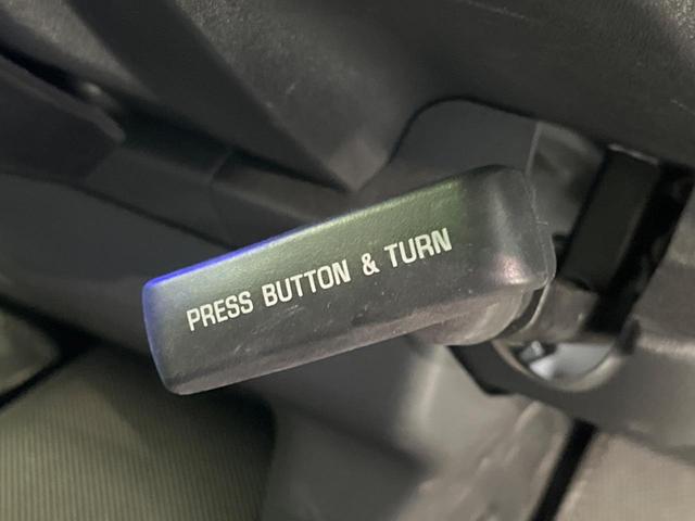 ハイエースバン スーパーＧＬ　ダークプライムＩＩ　後席モニター　ＢＩＧ－Ｘ１１インチナビ　両側電動スライドドア　衝突軽減装置　禁煙車　全周囲カメラ　ＥＴＣ　Ｂｌｕｅｔｏｏｔｈ　フルセグ　ドライブレコーダー　ＬＥＤヘッドライト　レーンアシスト（63枚目）