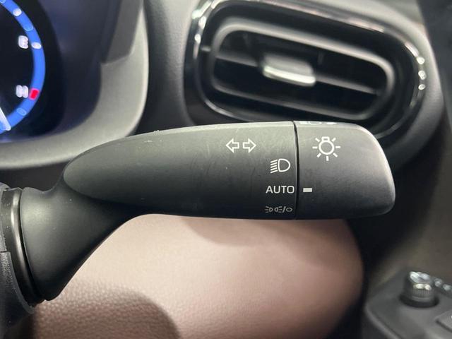 ヤリスクロス ハイブリッドＺ　衝突軽減装置　禁煙車　純正８インチディスプレイオーディオ　全周囲カメラ　レーダークルーズコントロール　ＥＴＣ２．０　Ｂｌｕｅｔｏｏｔｈ　ドライブレコーダー　シートヒーター　ＬＥＤヘッドライト（30枚目）