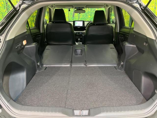 ヤリスクロス ハイブリッドＺ　衝突軽減装置　禁煙車　純正８インチディスプレイオーディオ　全周囲カメラ　レーダークルーズコントロール　ＥＴＣ２．０　Ｂｌｕｅｔｏｏｔｈ　ドライブレコーダー　シートヒーター　ＬＥＤヘッドライト（49枚目）