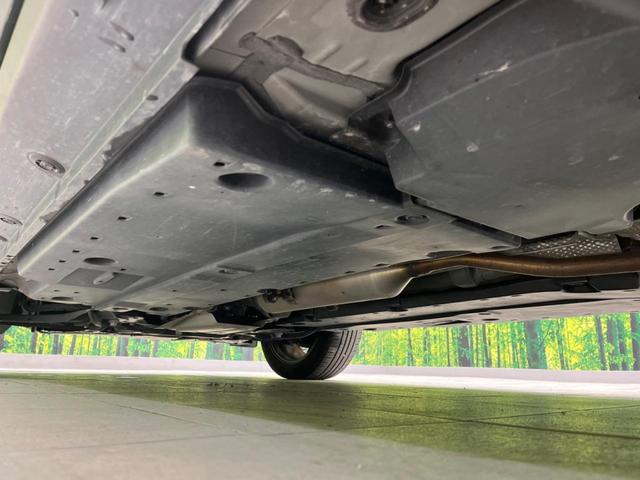 ヤリスクロス ハイブリッドＺ　衝突軽減装置　禁煙車　純正８インチディスプレイオーディオ　全周囲カメラ　レーダークルーズコントロール　ＥＴＣ２．０　Ｂｌｕｅｔｏｏｔｈ　ドライブレコーダー　シートヒーター　ＬＥＤヘッドライト（52枚目）