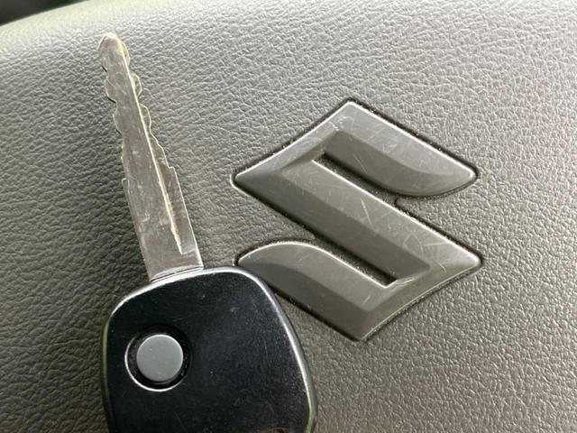 �y�L�[���X�z�������ꂽ�ꏊ����ł��{�^����Ńh�A�̊J���E�{�����ł���̂łƂ��Ă��֗��I�h�A�̌�������ɏ������邱�Ƃ�����܂����