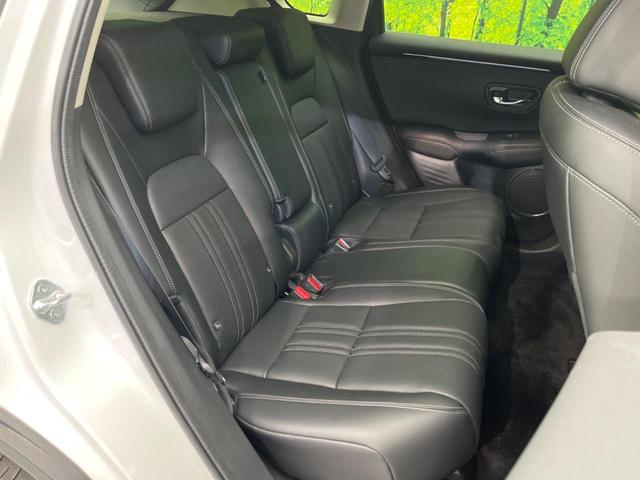 ＺＲ－Ｖ ｅ：ＨＥＶ　Ｚ　ホンダセンシング　禁煙車　純正８インチナビ　全周囲カメラ　アダプティブクルーズコントロール　黒革シート　ＥＴＣ２．０　Ｂｌｕｅｔｏｏｔｈ　フルセグ　ドラレコ　シートヒーター　パワーバックドア（9枚目）