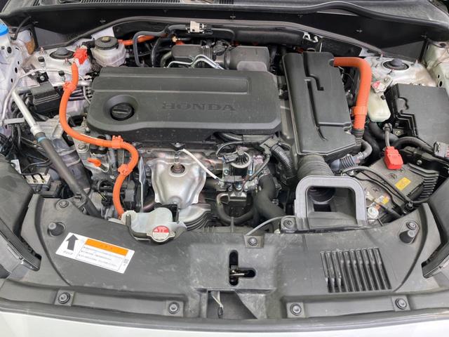 ＺＲ－Ｖ ｅ：ＨＥＶ　Ｚ　ホンダセンシング　禁煙車　純正８インチナビ　全周囲カメラ　アダプティブクルーズコントロール　黒革シート　ＥＴＣ２．０　Ｂｌｕｅｔｏｏｔｈ　フルセグ　ドラレコ　シートヒーター　パワーバックドア（18枚目）
