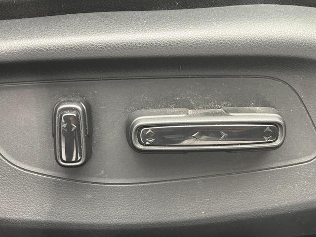 ＺＲ－Ｖ ｅ：ＨＥＶ　Ｚ　ホンダセンシング　禁煙車　純正８インチナビ　全周囲カメラ　アダプティブクルーズコントロール　黒革シート　ＥＴＣ２．０　Ｂｌｕｅｔｏｏｔｈ　フルセグ　ドラレコ　シートヒーター　パワーバックドア（42枚目）