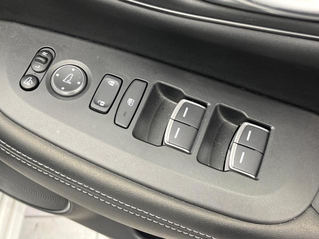 ＺＲ－Ｖ ｅ：ＨＥＶ　Ｚ　ホンダセンシング　禁煙車　純正８インチナビ　全周囲カメラ　アダプティブクルーズコントロール　黒革シート　ＥＴＣ２．０　Ｂｌｕｅｔｏｏｔｈ　フルセグ　ドラレコ　シートヒーター　パワーバックドア（45枚目）