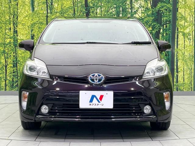 プリウス Ｓ　禁煙車　純正ナビ　バックカメラ　ＥＴＣ　Ｂｌｕｅｔｏｏｔｈ　スマートキー　ＨＩＤヘッドライト　オートライト　オートエアコン　純正１５インチアルミホイール　フォグライト　ＣＤ／ＤＶＤ再生　地デジ（14枚目）