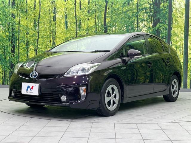 プリウス Ｓ　禁煙車　純正ナビ　バックカメラ　ＥＴＣ　Ｂｌｕｅｔｏｏｔｈ　スマートキー　ＨＩＤヘッドライト　オートライト　オートエアコン　純正１５インチアルミホイール　フォグライト　ＣＤ／ＤＶＤ再生　地デジ（33枚目）
