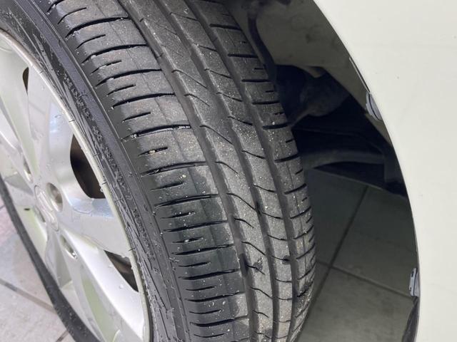 ワゴンＲ ＦＸリミテッド　禁煙車　ＨＤＤナビ　ＥＴＣ　Ｂｌｕｅｔｏｏｔｈ　フルセグ　スマートキー　オートエアコン　純正１４インチアルミホイール　ＣＤ再生　盗難防止装置　プライバシーガラス　アイドリングストップ　ベンチシート（29枚目）