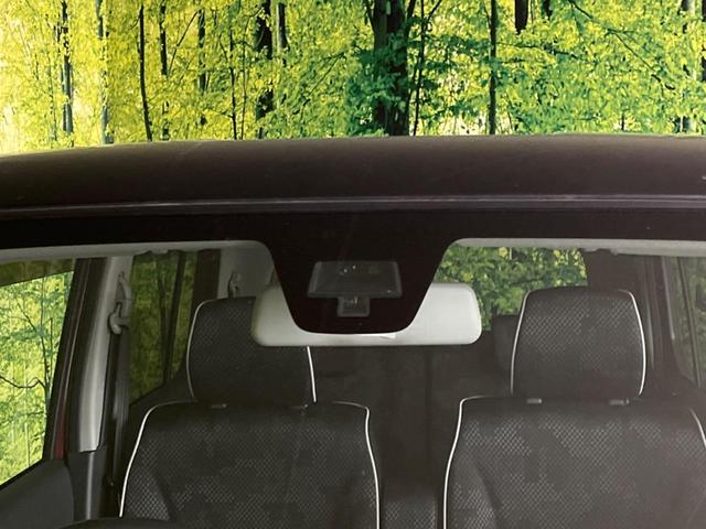 ハスラー Ｇ　衝突軽減装置　禁煙車　ＳＤナビ　フルセグ　スマートキー　シートヒーター　オートエアコン　純正１５インチアルミホイール　ＣＤ／ＤＶＤ再生　盗難防止装置　プライバシーガラス　アイドリングストップ（3枚目）