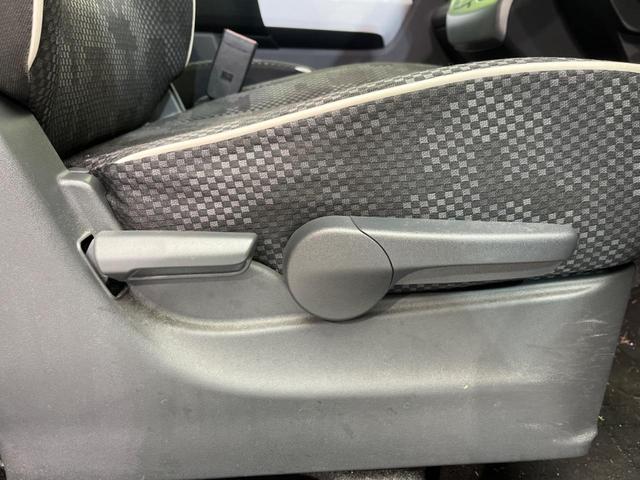 ハスラー Ｇ　衝突軽減装置　禁煙車　ＳＤナビ　フルセグ　スマートキー　シートヒーター　オートエアコン　純正１５インチアルミホイール　ＣＤ／ＤＶＤ再生　盗難防止装置　プライバシーガラス　アイドリングストップ（38枚目）