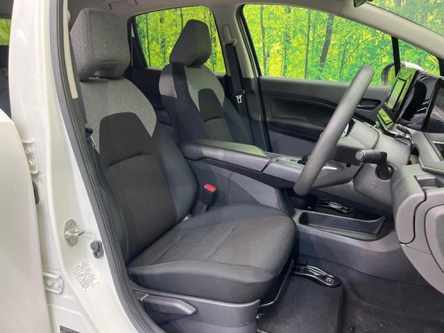 ノート Ｓ　衝突軽減装置　禁煙車　ＳＤナビ　バックカメラ　ＥＴＣ　Ｂｌｕｅｔｏｏｔｈ　スマートキー　レーンアシスト　コーナーセンサー　オートマチックハイビーム　オートライト　オートエアコン　ステアリングスイッチ（8枚目）