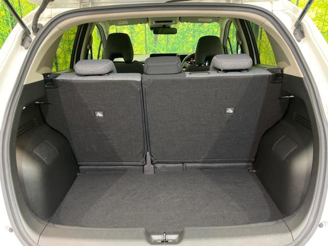 ノート Ｓ　衝突軽減装置　禁煙車　ＳＤナビ　バックカメラ　ＥＴＣ　Ｂｌｕｅｔｏｏｔｈ　スマートキー　レーンアシスト　コーナーセンサー　オートマチックハイビーム　オートライト　オートエアコン　ステアリングスイッチ（10枚目）