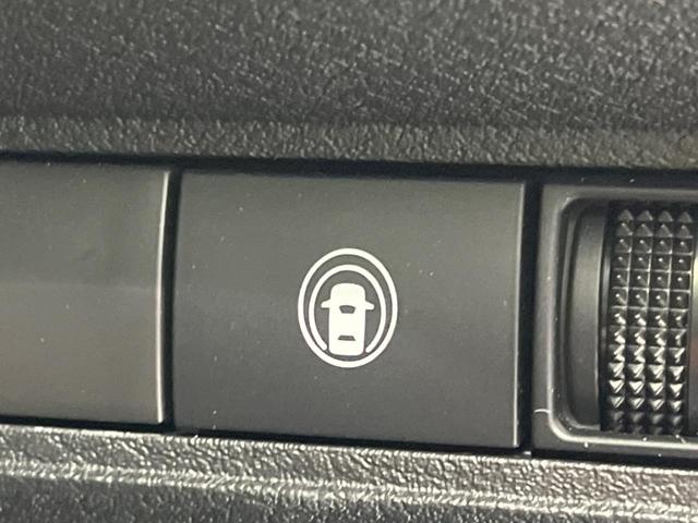 ノート Ｓ　衝突軽減装置　禁煙車　ＳＤナビ　バックカメラ　ＥＴＣ　Ｂｌｕｅｔｏｏｔｈ　スマートキー　レーンアシスト　コーナーセンサー　オートマチックハイビーム　オートライト　オートエアコン　ステアリングスイッチ（40枚目）